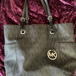 michael kors tote